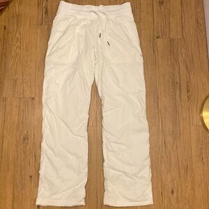 Lululemon white pants size 8